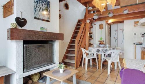 Apartment (4 Adults)