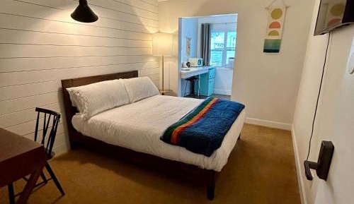 Queen Room - Disability Access