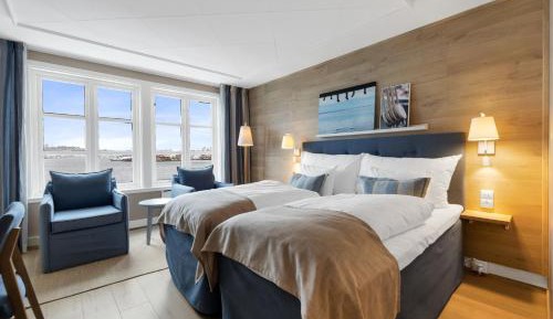 Superior Double or Twin Room with Sea View