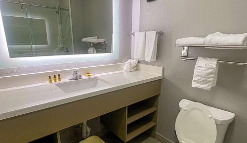 One Room Suite - Non Smoking