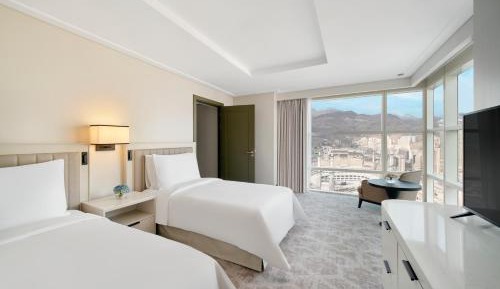 Superior Suite Haram View