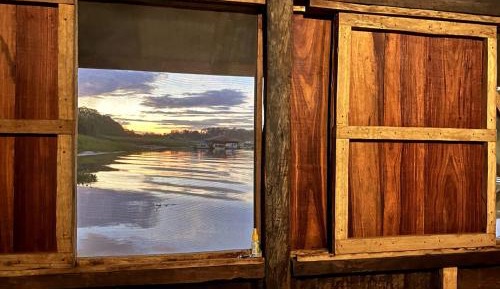 Suite with Lake View