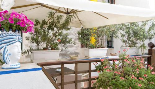 Quadruple Room with Terrace