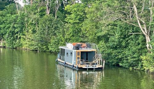 Two-Bedroom Superior Apartment