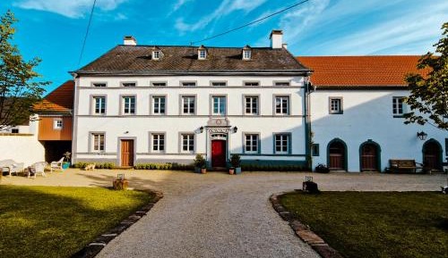 Suite with Garden View