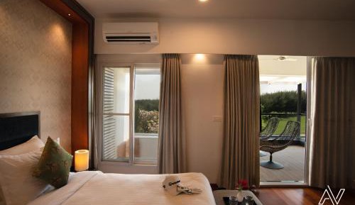 Suite with Balcony