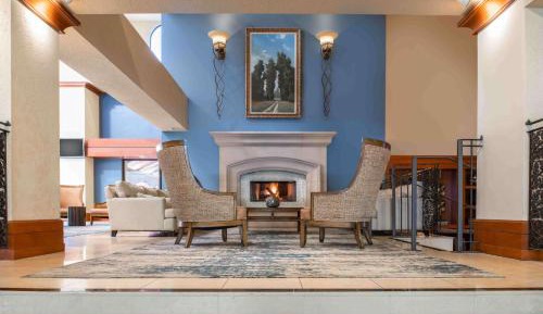 1 King Bed Studio Suite