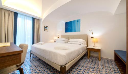 Superior Suite with Sea View