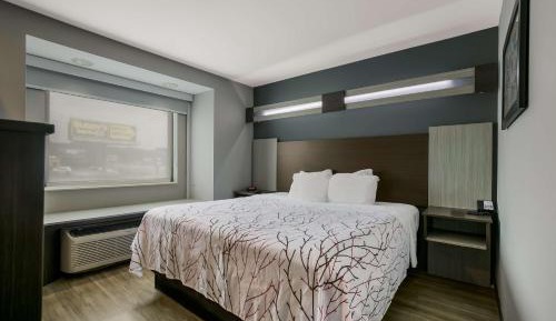 King Room - Non-Smoking