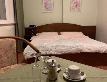 Standard Twin Room with Garden View