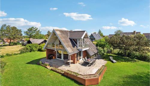 Four-Bedroom Vacation Home