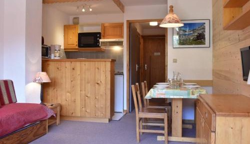 Apartment (4 Adults)