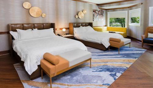 Deluxe Queen Room with Two Queen Beds