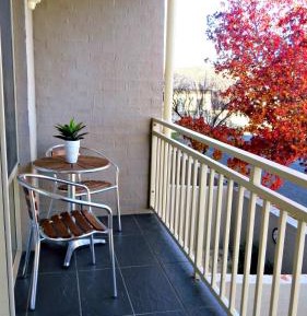 Deluxe Two-Bedroom Apartment