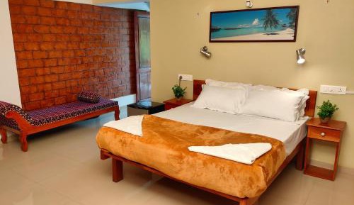 Double Room with Pool View