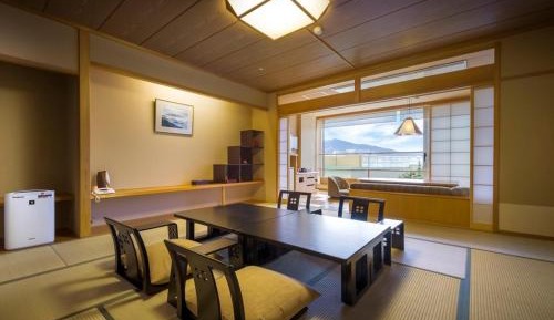 「Waraku」Yuraku Yamabiko-tei  Japanese Style Room with Open-Air Bath Mount Fuji View - Non-Smoking