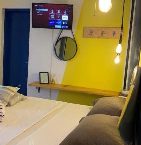 Quadruple Room with Private Bathroom