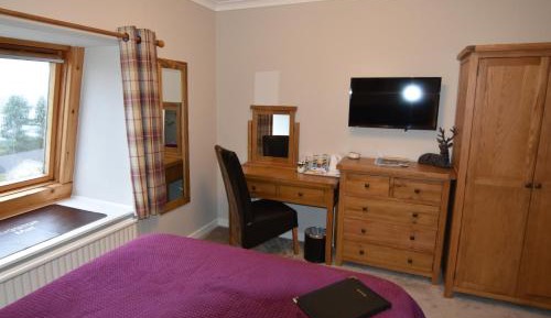 Double Room with Loch View