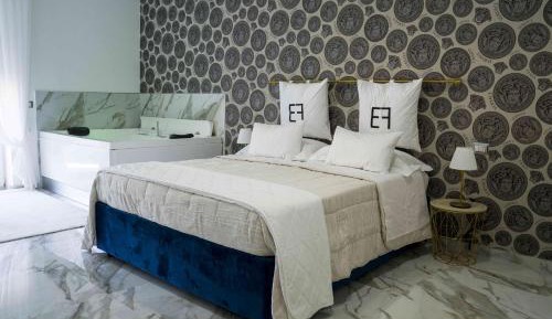 Queen Room with Spa Bath