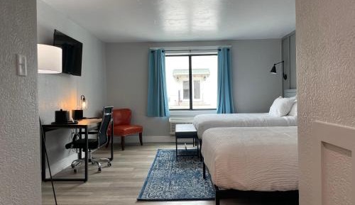 Queen Room