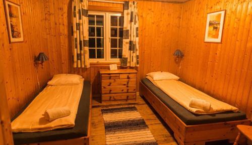 Twin Room with Shared Bathroom