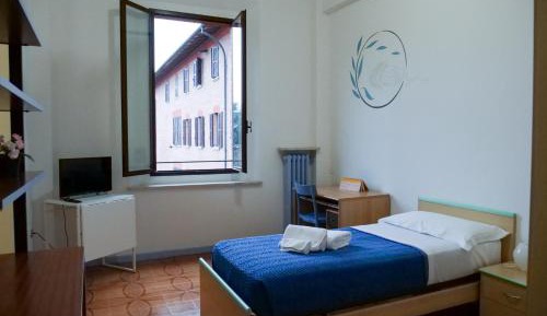 Single Room with Private Bathroom