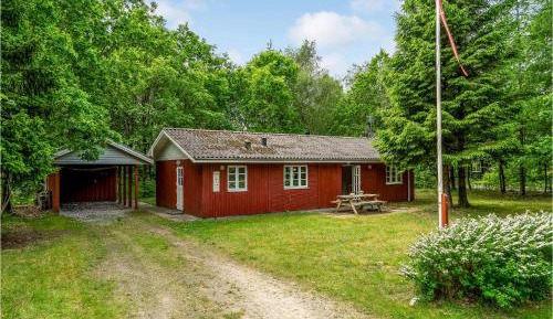 Three-Bedroom Vacation Home 