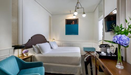 Classic Double or Twin Room