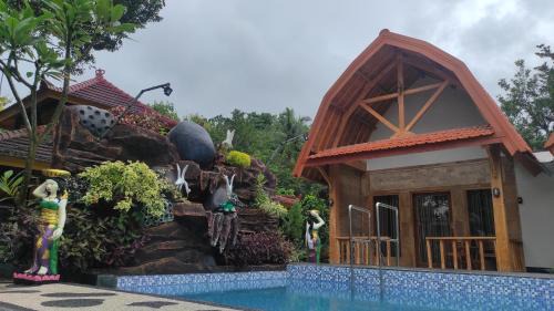 Superior Bungalow