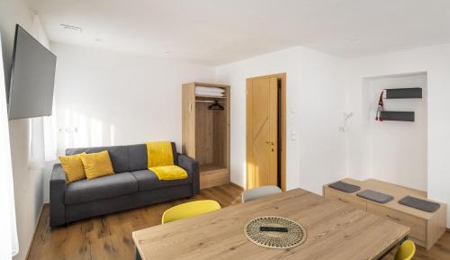 Apartment with Shower