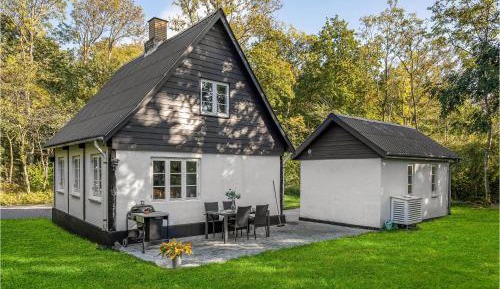 Two-Bedroom Holiday Home