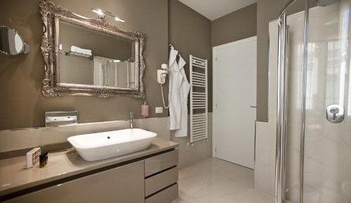 One-Bedroom Apartment (2 - 3 Adults)