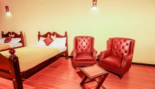 Deluxe Double Room with Extra Bed