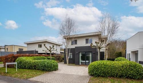 Five-Bedroom Villa