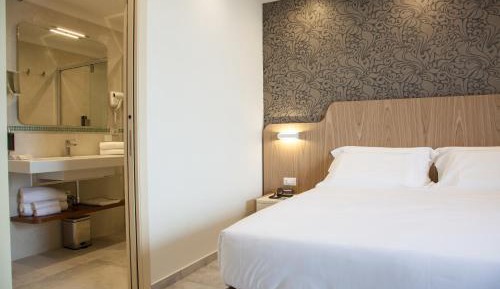 Classic Double or Twin Room