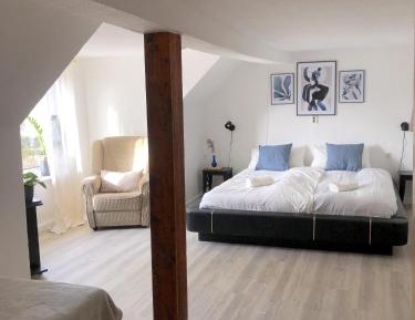 Double Room with Shared Bathroom