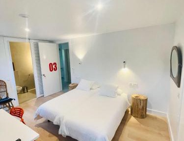 Twin Room with Mountain View