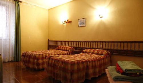 Twin Room with Bathroom