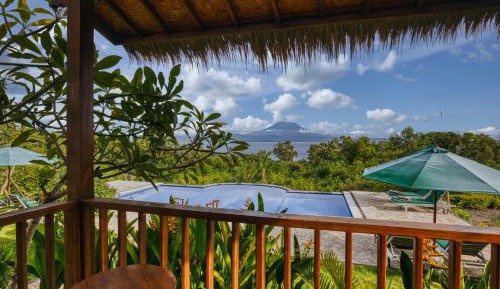 Deluxe Double Room with Balcony and Sea View