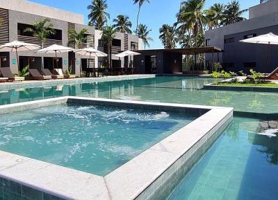 Apartment with Garden View
