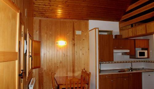 Two-Bedroom Bungalow (4 Adults)