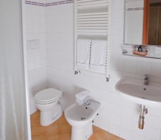 Double or Twin Room - Attic