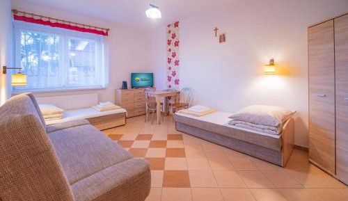 Triple Room with Private Bathroom