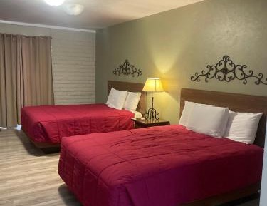 Nature Room No.4 Pond View NO PETS 2 Queen Beds