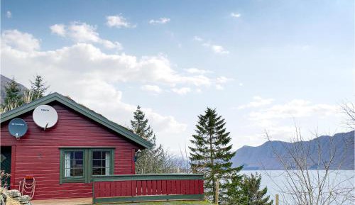 Two-Bedroom Holiday Home