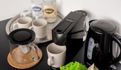 King Studio with Sofa Bed