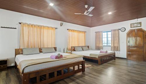 Classic Quadruple Room