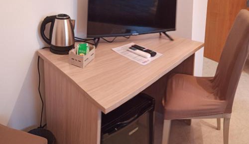Deluxe Double Room with Extra Bed