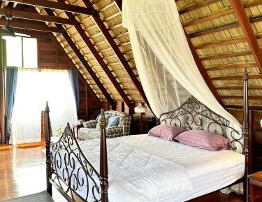 Queen Room River View