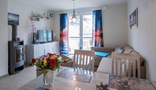 One-Bedroom Apartment with Balcony